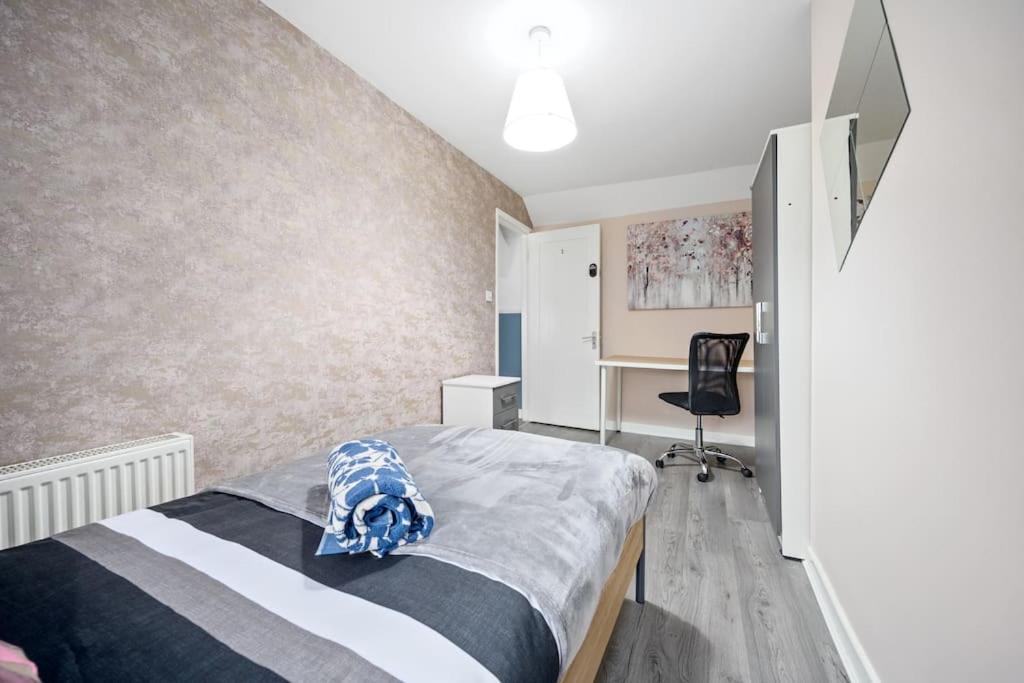 Apartment Private Retreat For 3 Near Centre